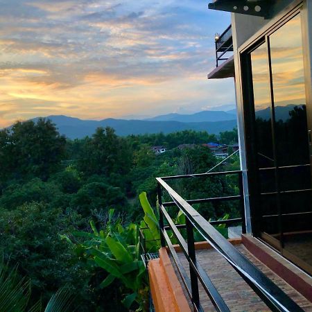 โรงแรมแสนดีเพลส เมาเท่นวิว จอมทอง Kültér fotó